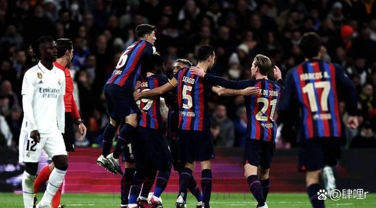 卡瓦哈尔赛季报销! 西媒：巴斯克斯是右后卫首选